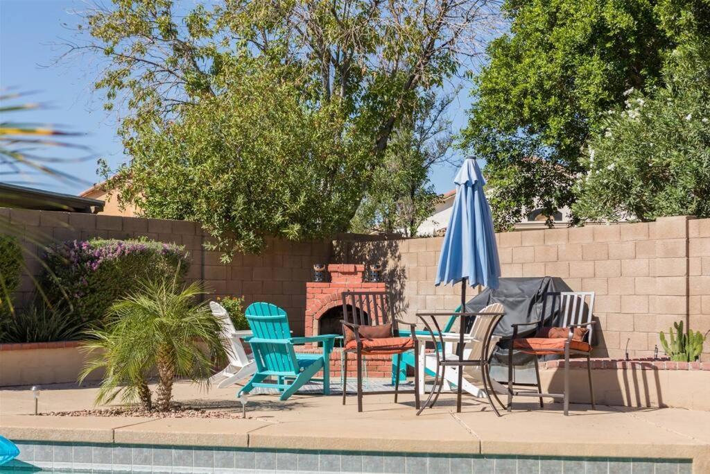 Private Paradise With Pool Heater, Spa, Billiards エイボンデール エクステリア 写真