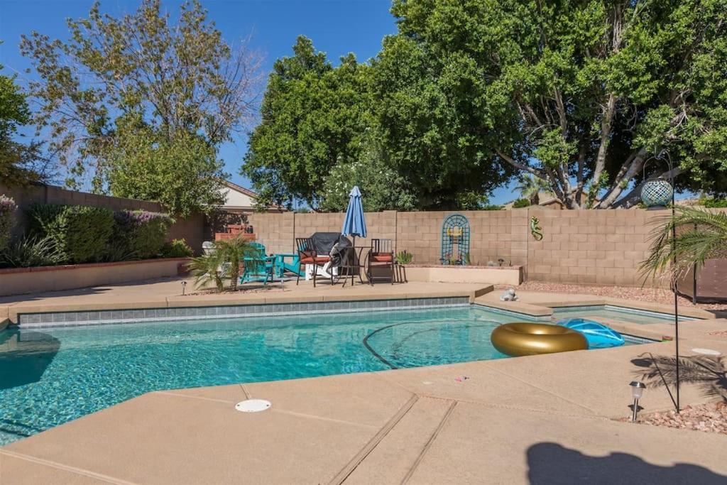 Private Paradise With Pool Heater, Spa, Billiards エイボンデール エクステリア 写真